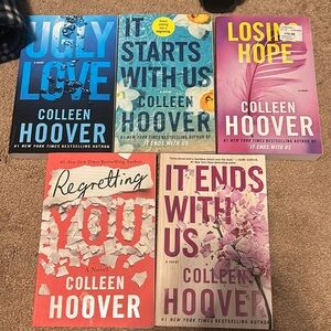 Colleen Hoover variety of books!